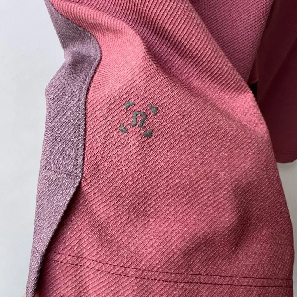 Lululemon The shorts lined shorts 9”, purple/red, Size S A137